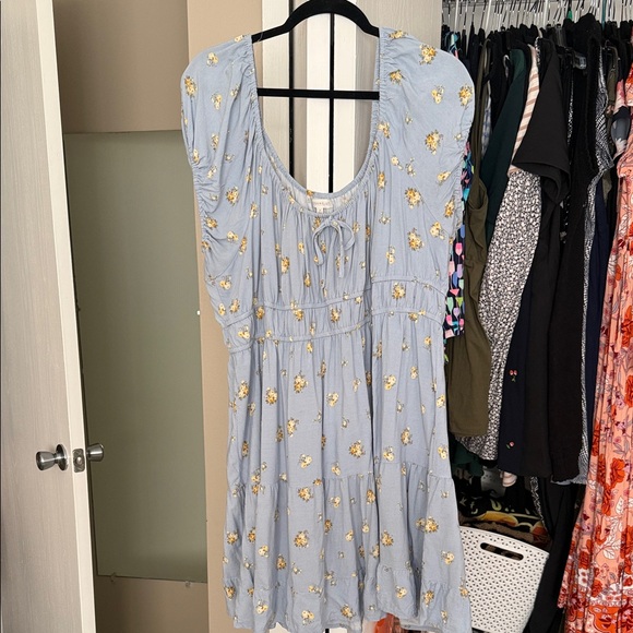 Ultra Flirt Dresses & Skirts - Ultra Flirt Light Blue Floral Mini Dress